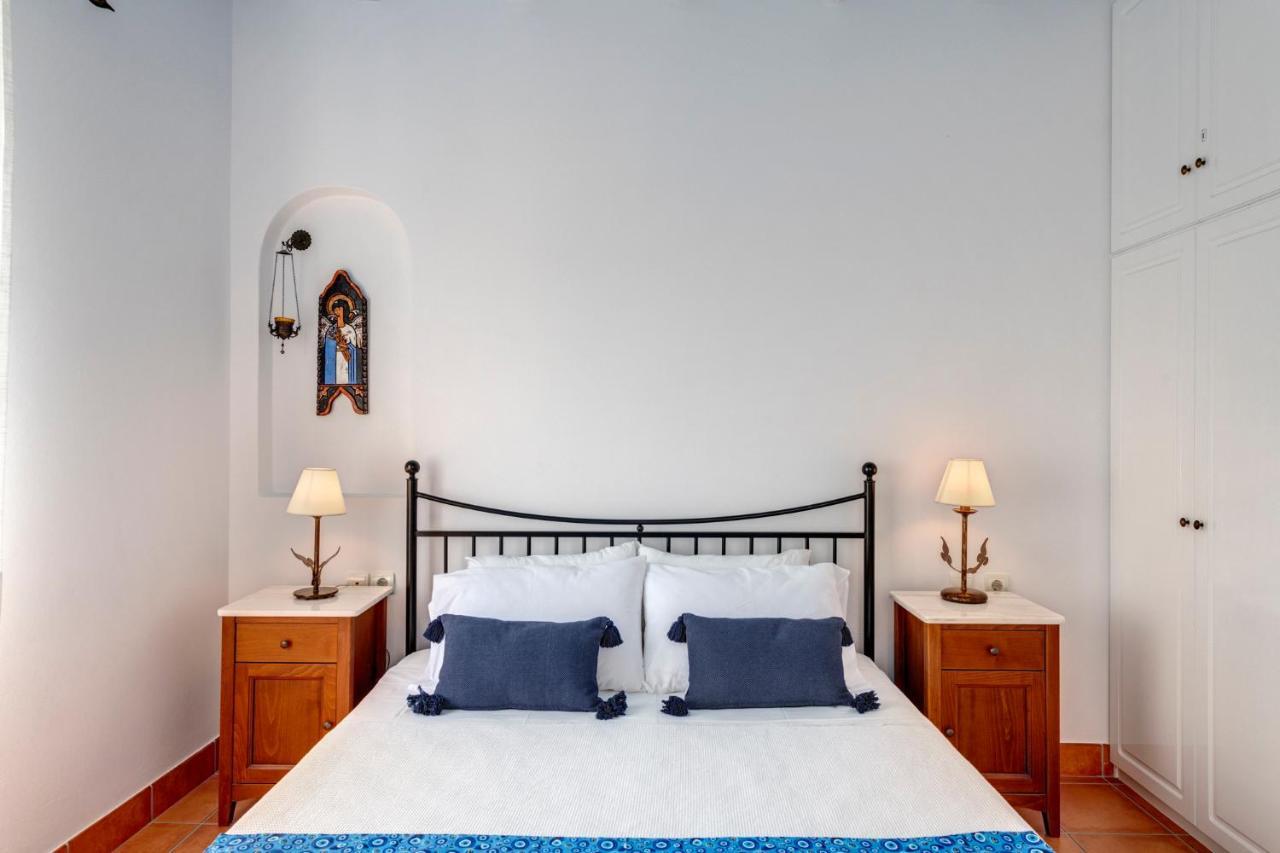 Cycladic Aura - Traditional Holiday Cottage Finikas (Syros) Exterior foto